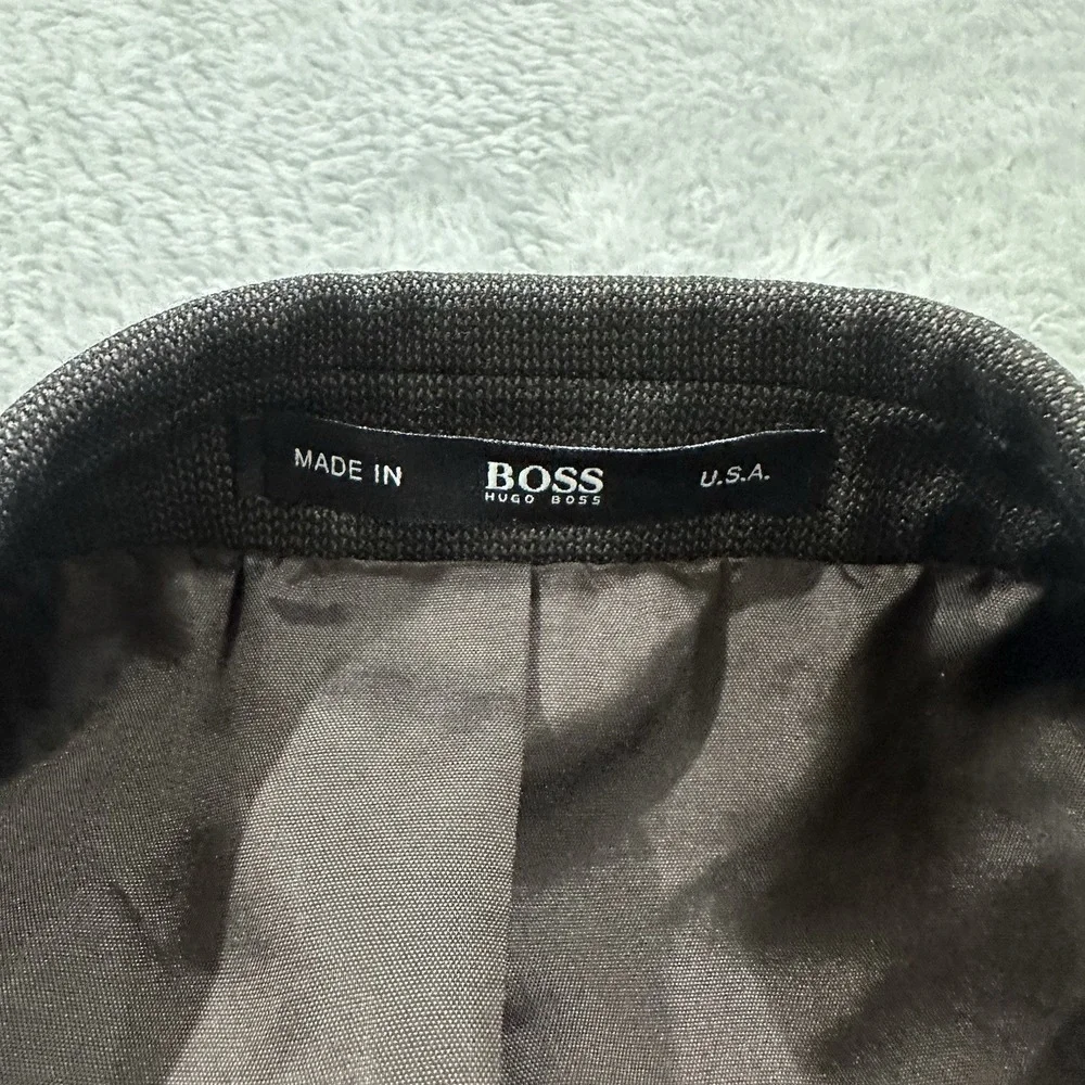 Hugo Boss excellent preowned